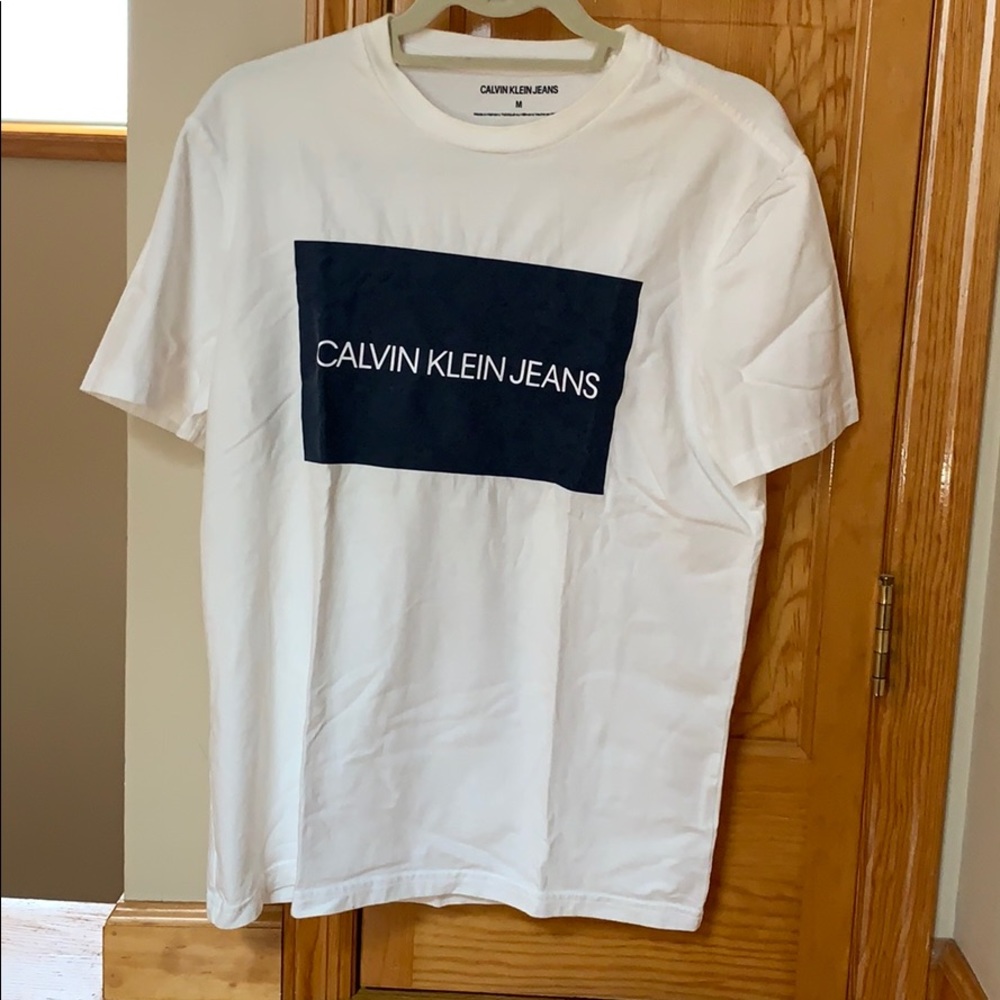Calvin Klein Tshirt